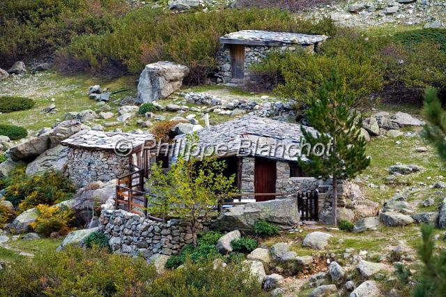 france corse 19.jpg - Habitat traditionnelGorges de la RestonicaCorse